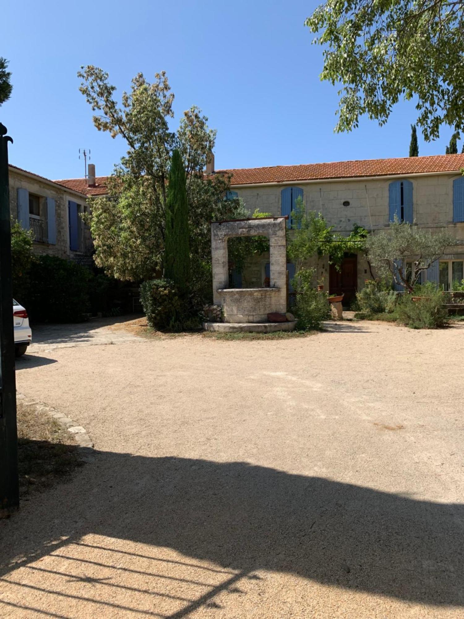 Mas D'Artaud Apartment Арл Екстериор снимка